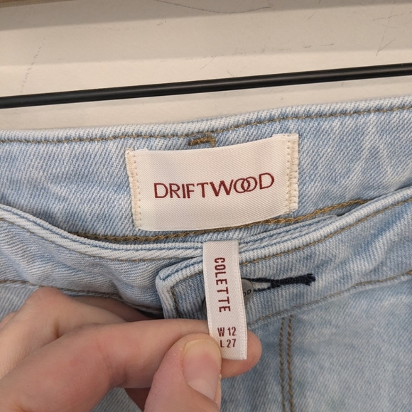 DRIFTWOOD Colette Light Wash Daisy Flower Cuff Jeans Size 12 Inseam 27" - Picture 7 of 9